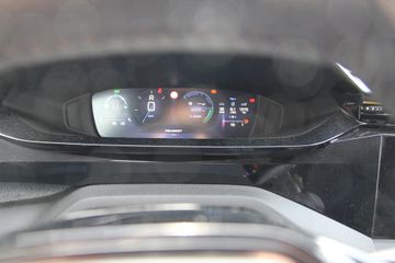 Peugeot 408 - 11