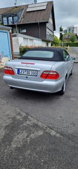 Mercedes-Benz CLK 320 ELEGANCE Elegance - Mercedes-Benz CLK 320 in Köln
