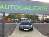 BMW Z8 schwarz/rot, 2.Hd. nur 33.000 km Superzustand