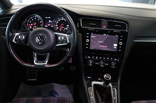 Fahrzeugabbildung Volkswagen Golf VII Lim. GTI BMT/Start-Stopp|LED|ACC|NAVI|