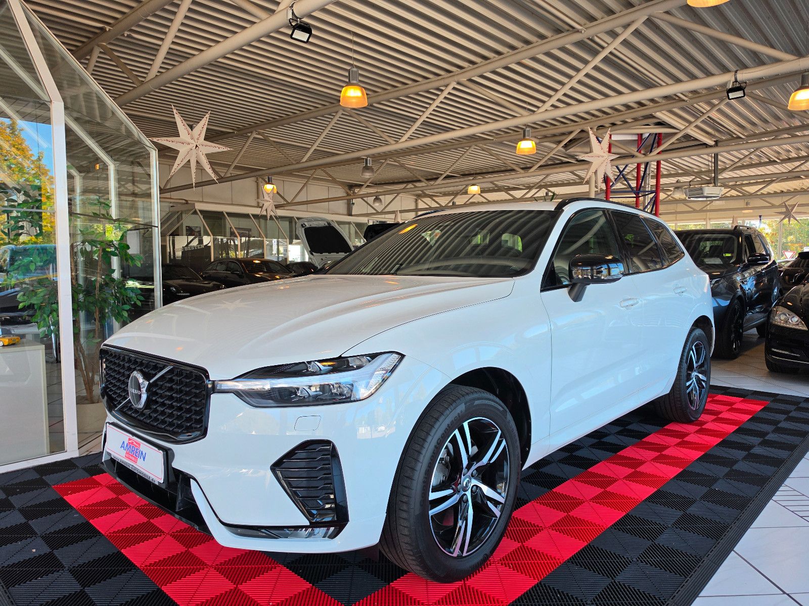 Volvo XC60 Plus Dark R-Design+H/K+PANO+LED+KAMERA+
