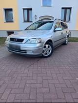 Opel Astra - Opel Astra aus 2000: Kombi