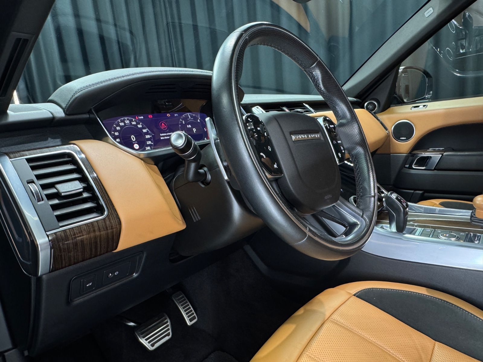 Fahrzeugabbildung Land Rover Range Rover Sport HSE Dynamic|MERIDIAN|360°|HuD