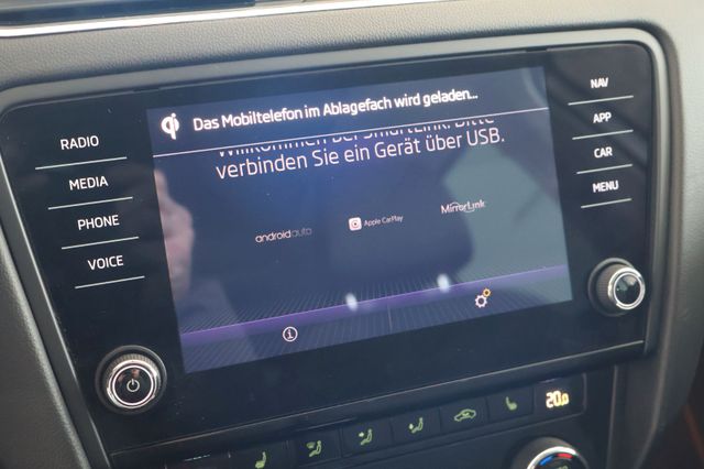 Skoda Octavia Combi Style Automatik LED Pano PDC