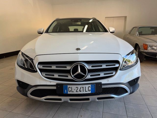 MERCEDES-BENZ Mercedes-benz E 220 d S.W. 4Matic Auto Premium P