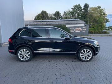 Volkswagen Touareg - 4