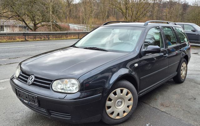 Volkswagen Golf 1.6 Basis Variant