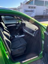 Audi Q5 50 TFSI e S tronic quattro S line  - mit Hybrid-Antrieb: Grün, Panorama-Dach