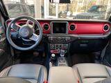 Jeep Wrangler 2.0 T-GDi Unlimited Rubicon Automat... - silberne Jeep Wrangler
