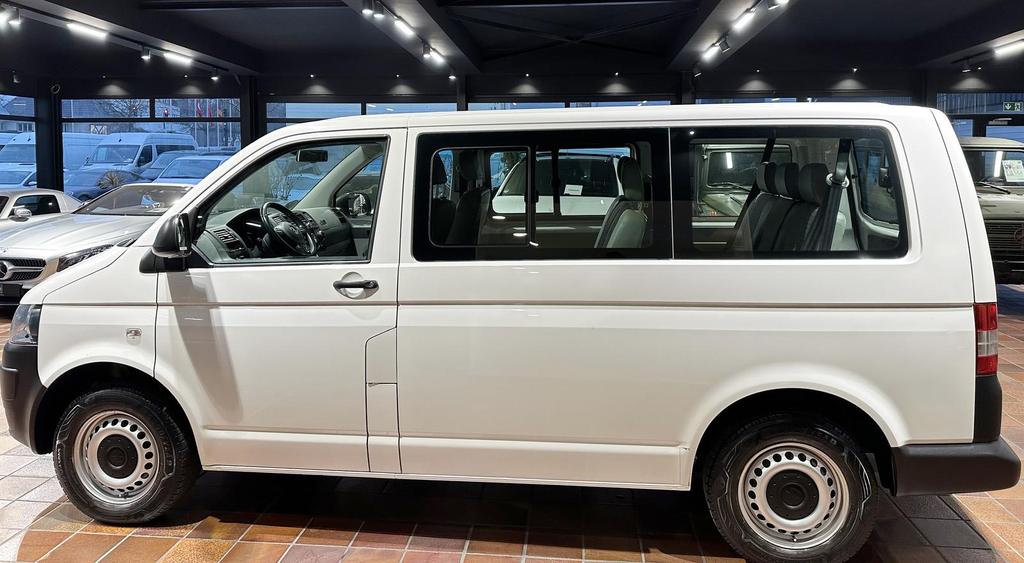 Volkswagen T5 Kombi