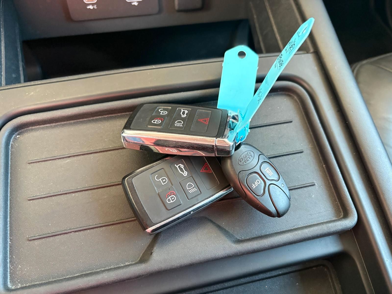 Fahrzeugabbildung Land Rover Defender 110 SE