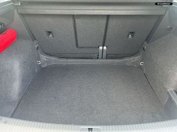 Volkswagen Tiguan - 9