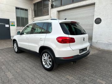 Volkswagen Tiguan - 6