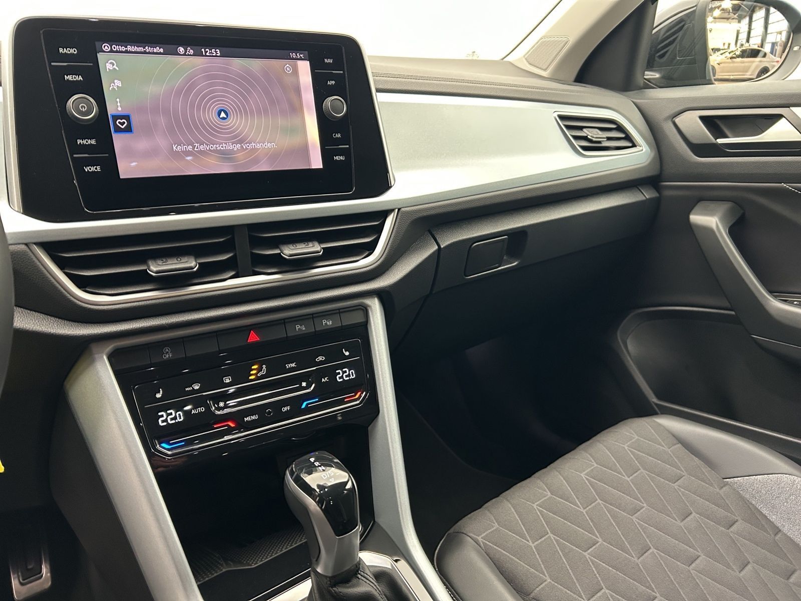 Volkswagen T-Roc - Bild 6