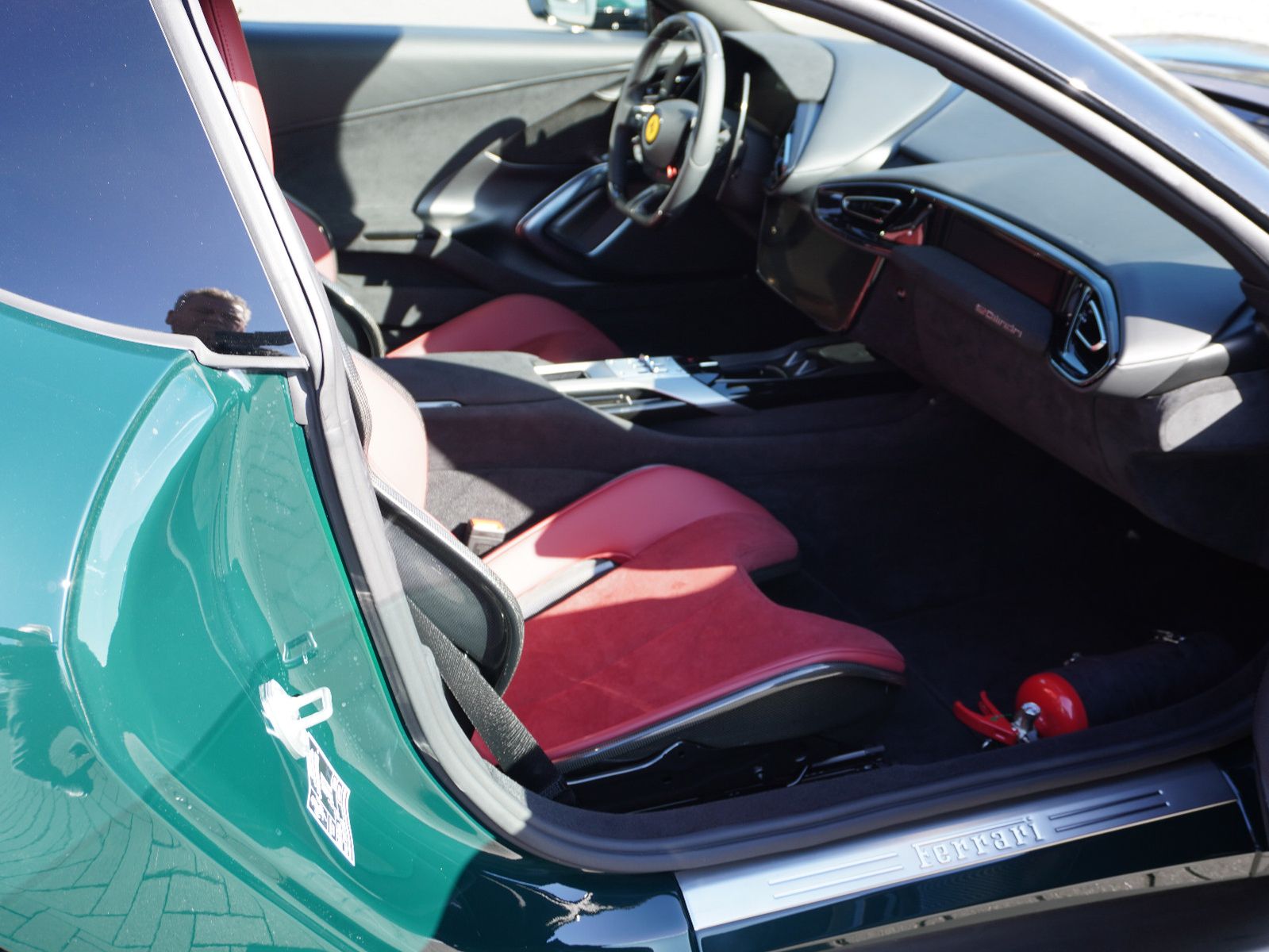 Fahrzeugabbildung Ferrari *Pano,ACC,Lift,Carbon,Histori. Colour*