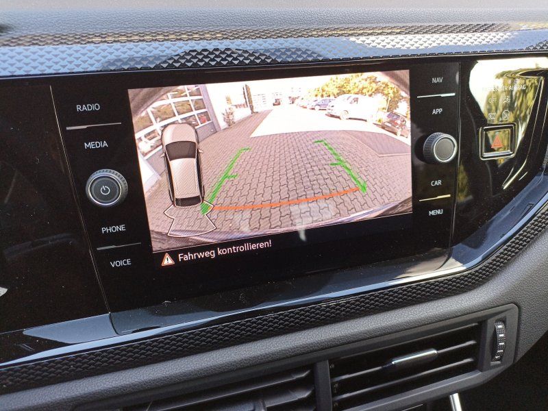 Fahrzeugabbildung Volkswagen Taigo 1.0 TSI DSG Life