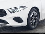 Mercedes-Benz A 180 ADVANCED/LED/KAMERA/MBUX/LENKRADHEIZUNGSHZ - Mercedes-Benz Jahreswagen: 180