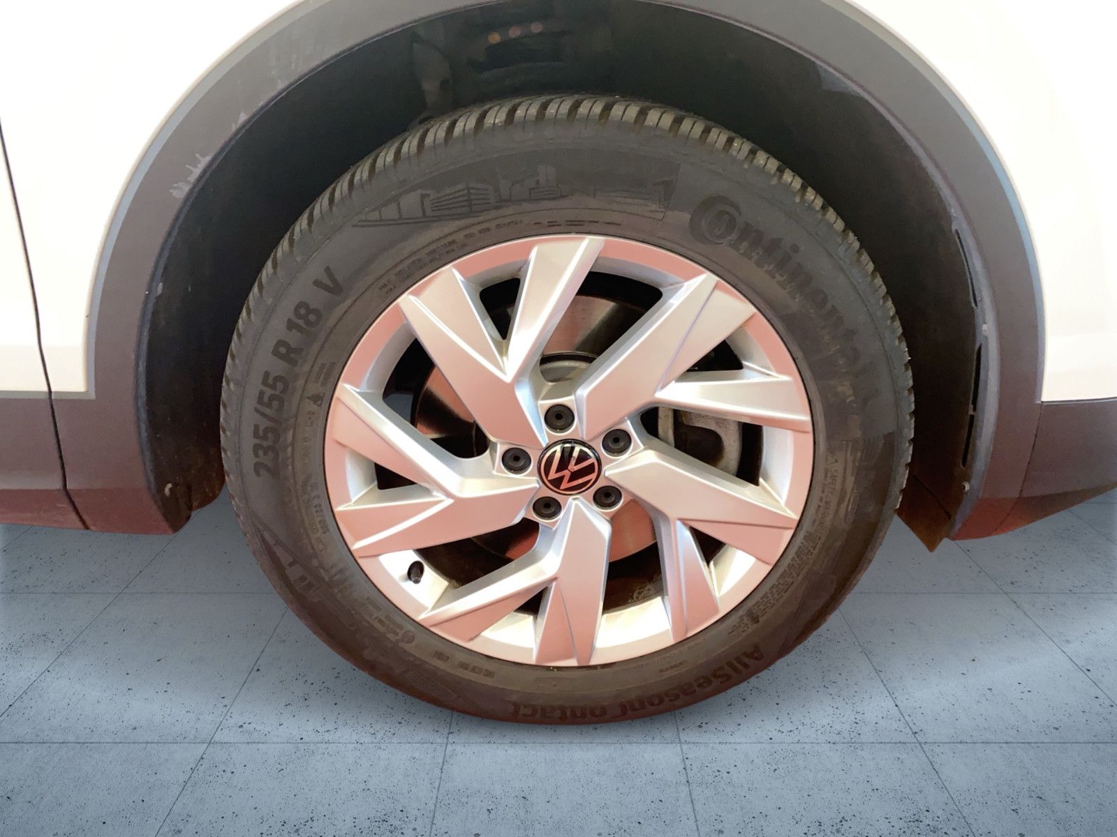 Volkswagen Tiguan Elegance eHybrid - DSG - eKLAPPE - APP - foto 20