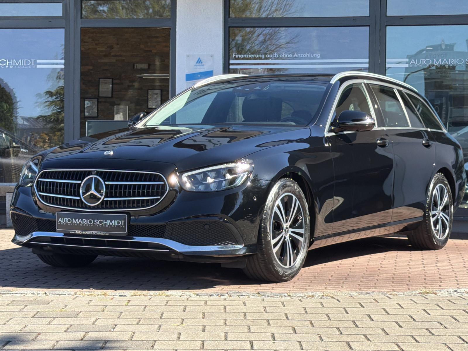 Mercedes-Benz E 200 d T Avantgarde Distronic*Panorama*360°*