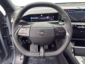 Opel Grandland 1.2 48V W GS Kam.+KeyLess+Navi+