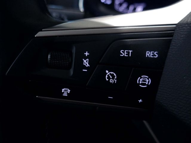 Fahrzeugabbildung SEAT Ibiza Style 1.0 TSI | LED RFK ACC