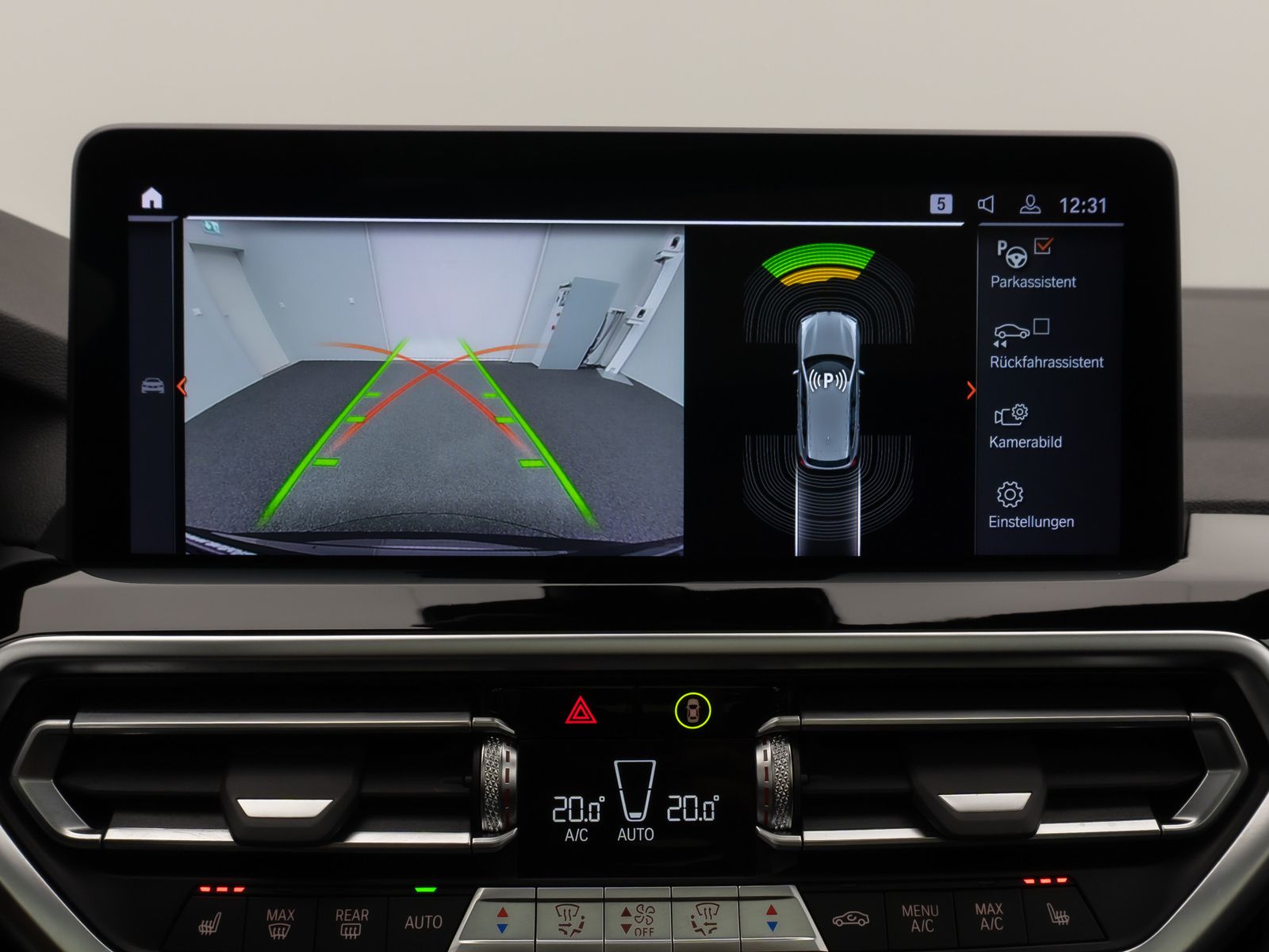 Fahrzeugabbildung BMW X3 xD20d Panor Kamera DAB HiFi Komfort Sport 19"