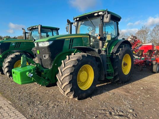 John Deere 7250R