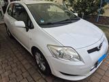 Toyota Auris 2.0 D-4D  - Toyota Auris mit Diesel-Antrieb: 2.2