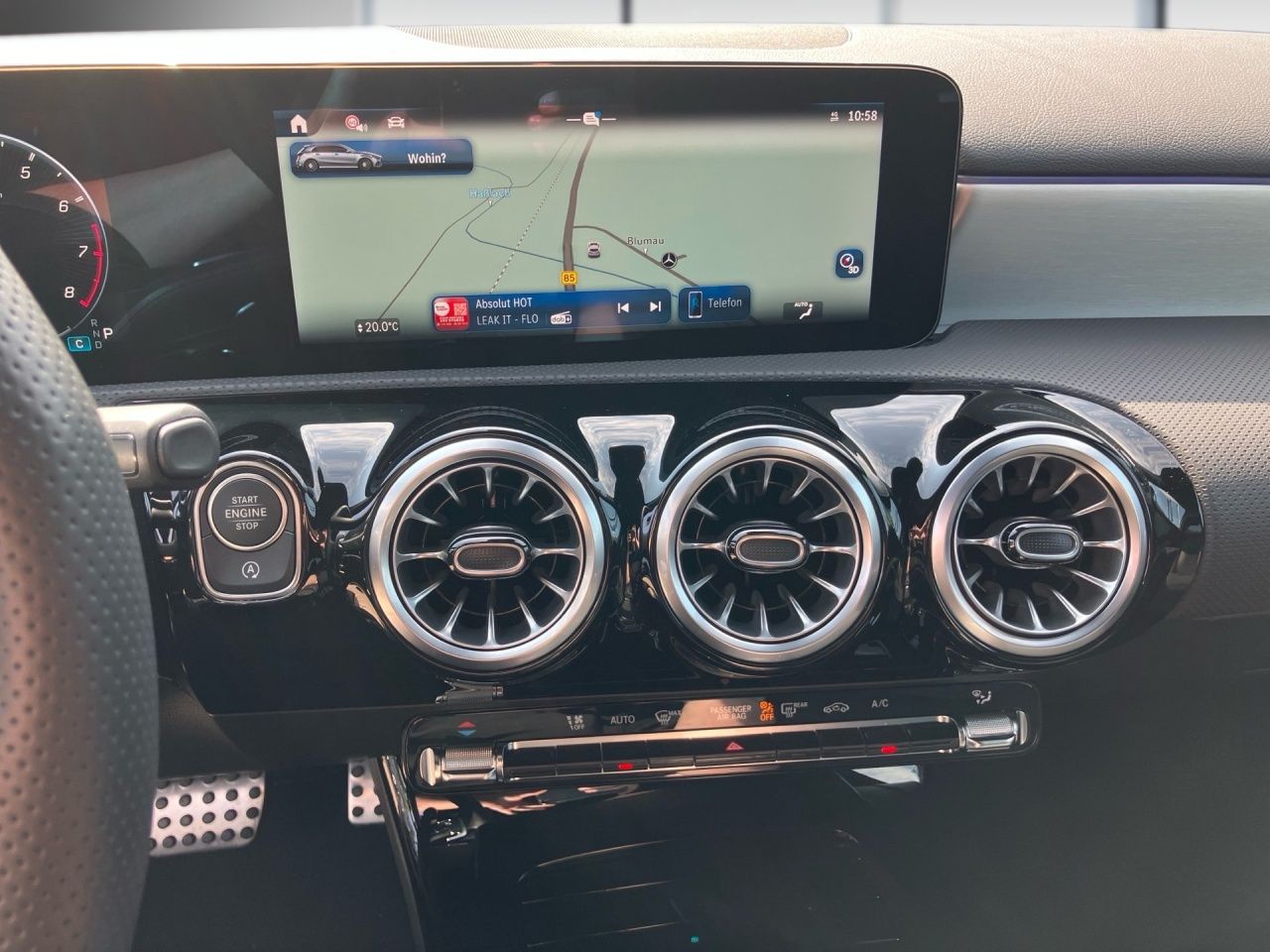 Fahrzeugabbildung Mercedes-Benz AMG A 35 4M NIGHT+AHK+360°+LENKRADHEIZ+MULTIBEAM
