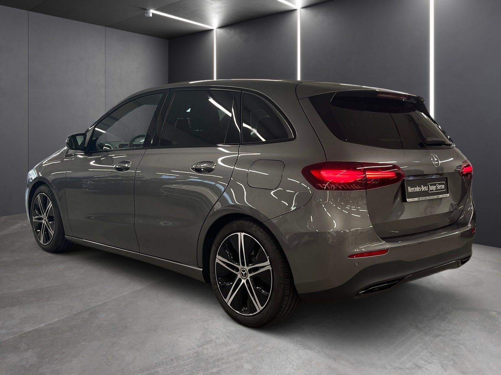 Fahrzeugabbildung Mercedes-Benz B 200 Progressive*AHK*STDHZG*Distro*Totwi*Sound*