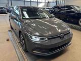 Volkswagen Golf VIII 2.0 TDI DSG ACTIVE*IQ.LIGHT*HUD*AHK*PA - Volkswagen Golf mit Diesel-Antrieb: Schiebedach, Limousine