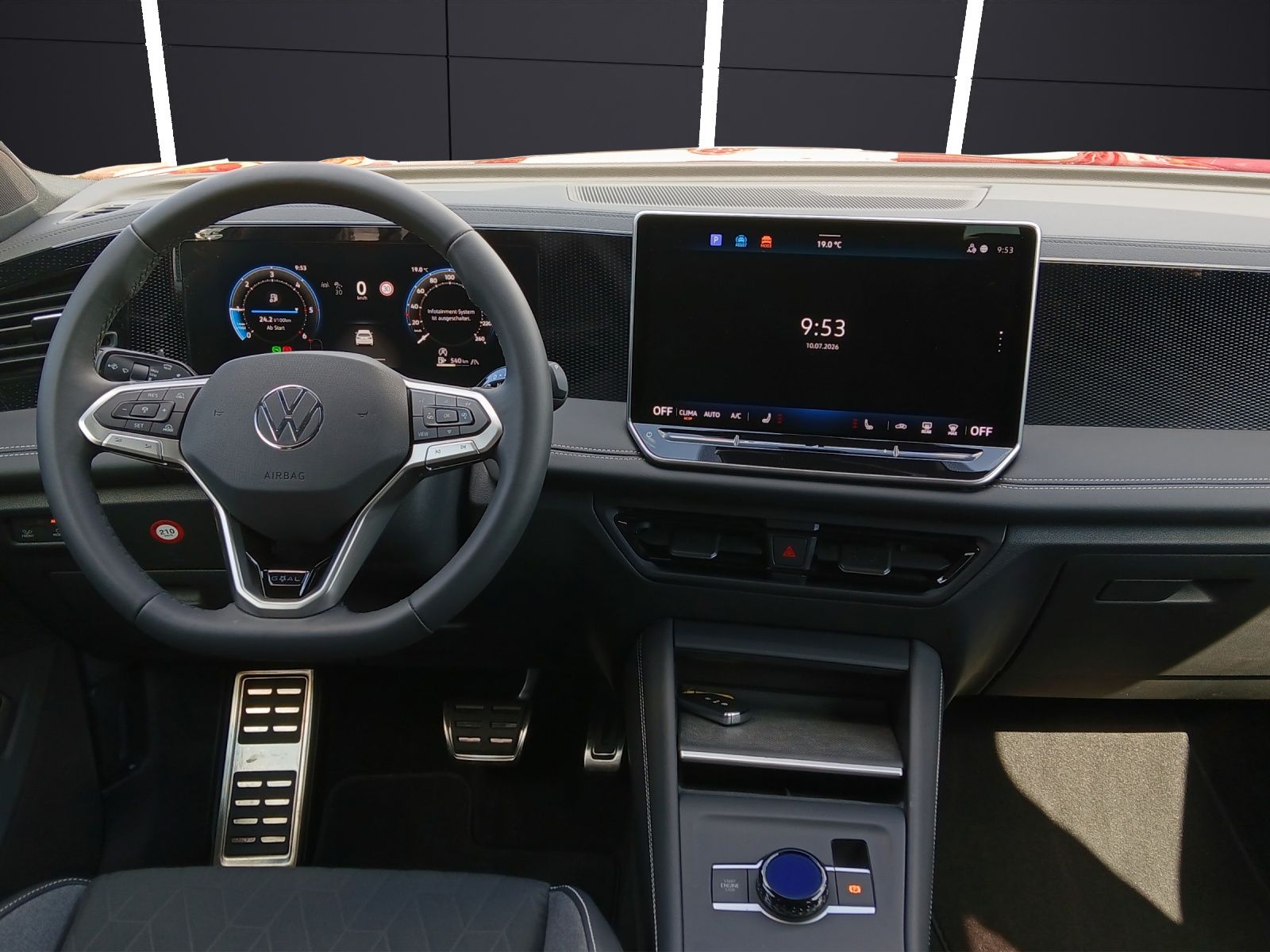 Fahrzeugabbildung Volkswagen Tiguan TDI Goal DSG Matrix AHK Navi AID ACC RFK