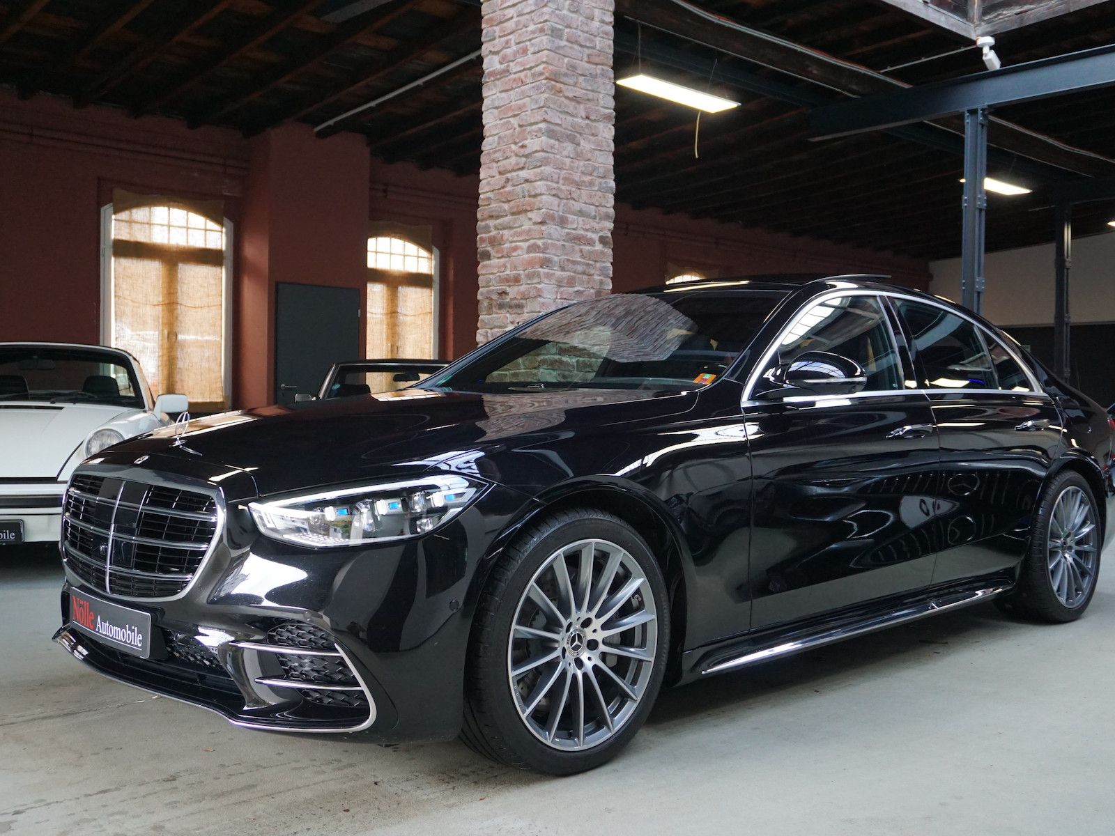 MERCEDES-BENZ S 580 e 4M AMG HA-Lenk.Exkl. Fond TV 4D NP209.-