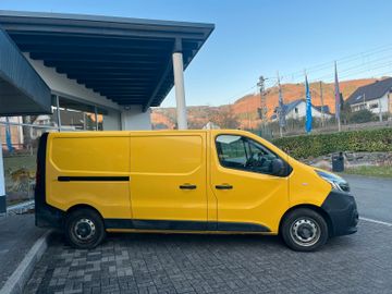 Renault Trafic - 2