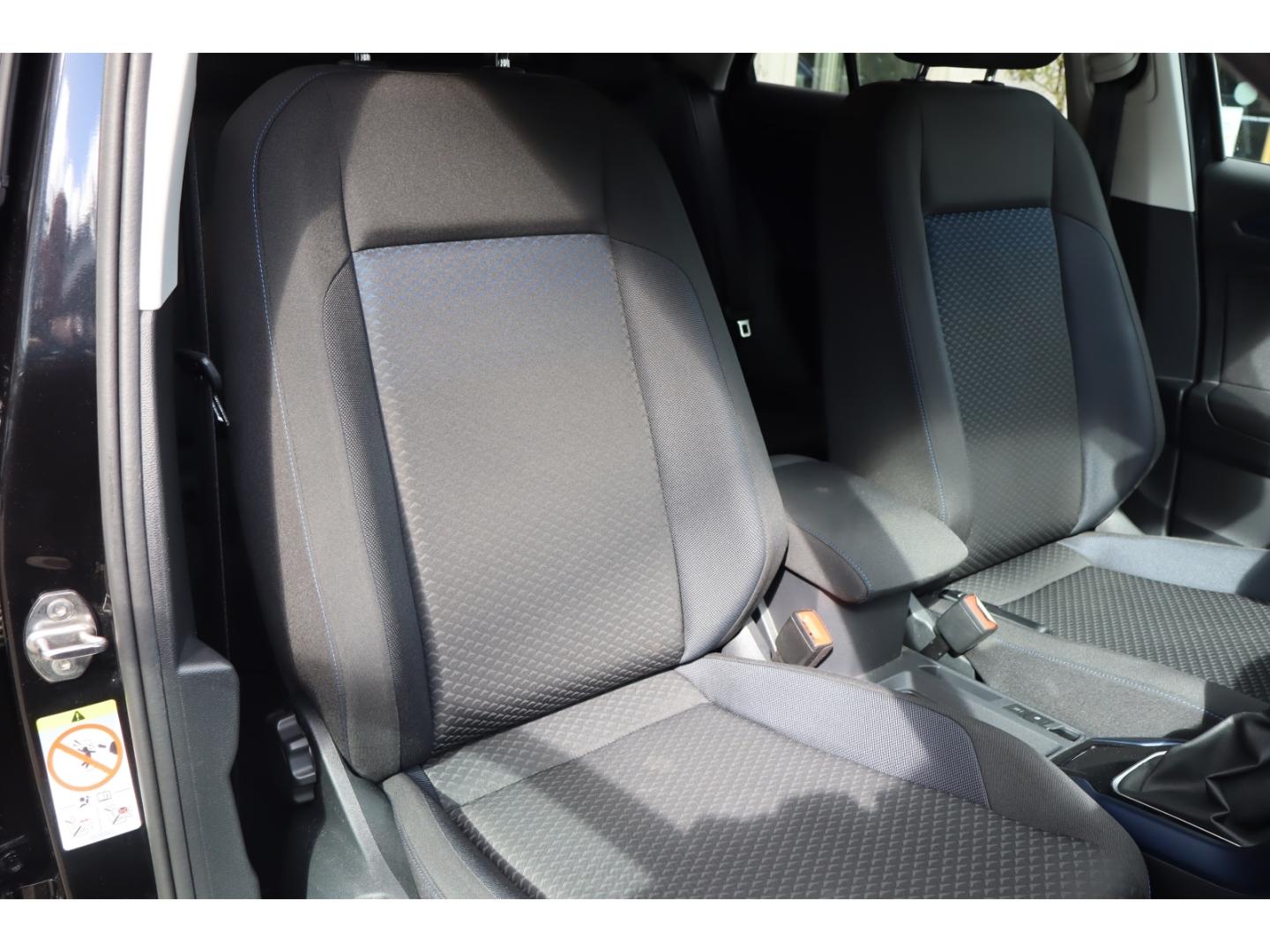 Volkswagen T-Roc 1.0 TSI United Sitzhzg. Klimaautomatik Ap, миниатюра 11