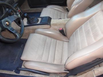 صورة 9 لـ 1982 Porsche 944