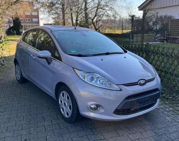 Ford Fiesta 1.2 KLIMAAUTO SITZHEIZUNG SCHECKHEFT USB