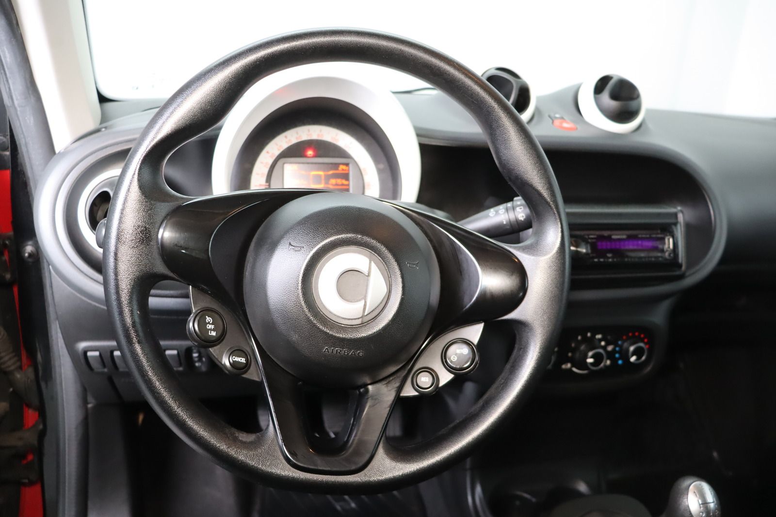 Fahrzeugabbildung Smart fortwo coupe * Tempomat