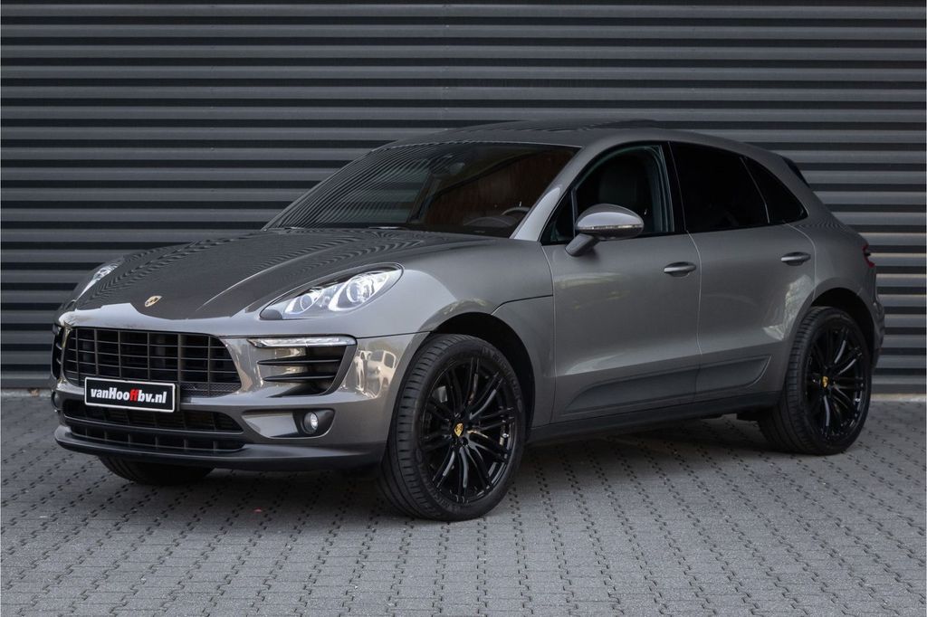 Image of Porsche Macan