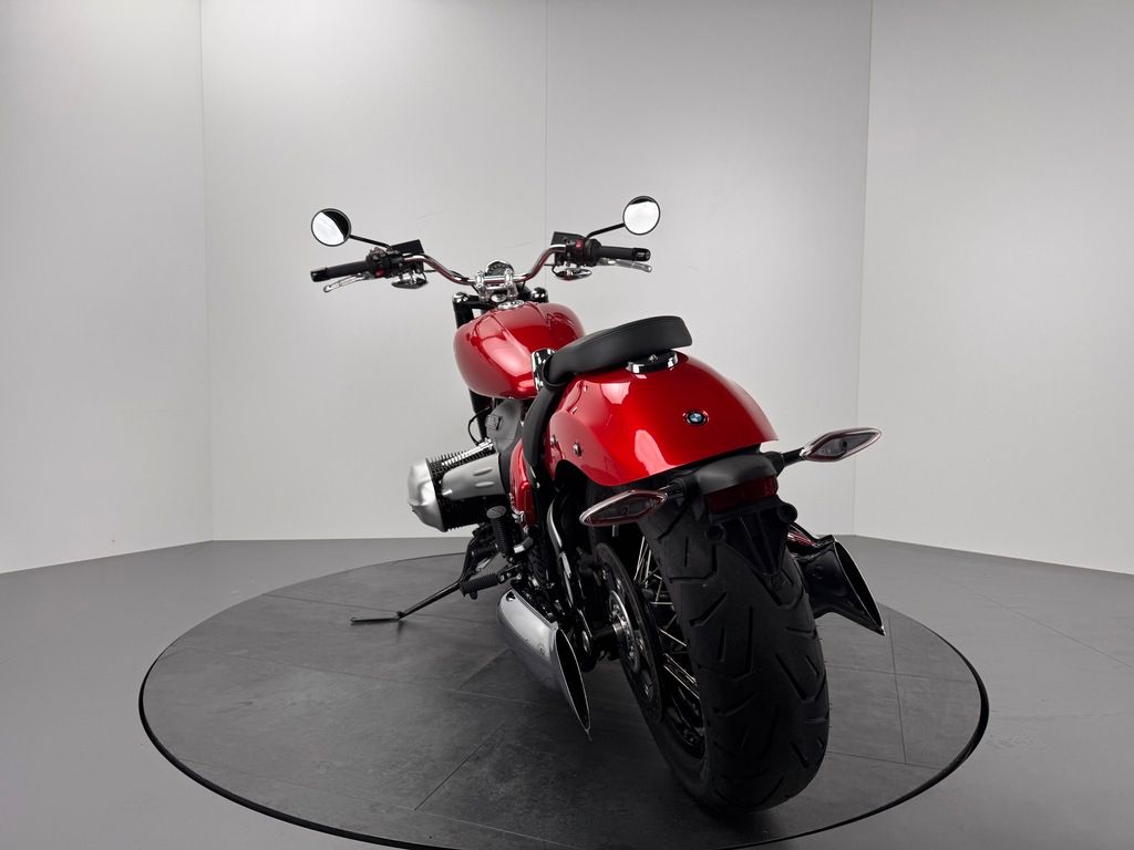 Fahrzeugabbildung BMW R18 *NEUWERTIGER ZUSTAND *MARSROT