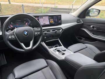 BMW 320 - 12