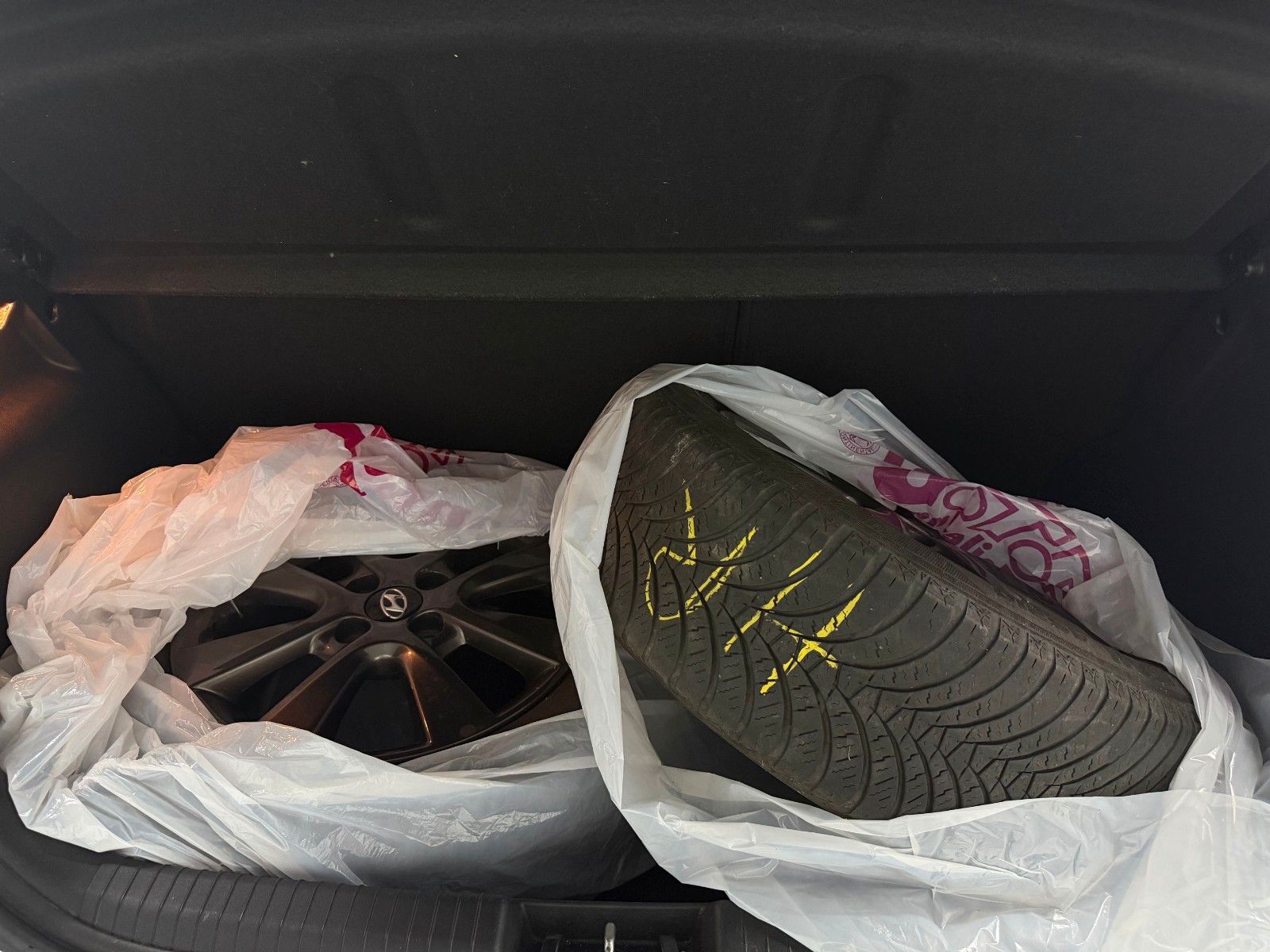 Fahrzeugabbildung Hyundai i20 FIFA World Cup Edition/KLIMA/SHZ