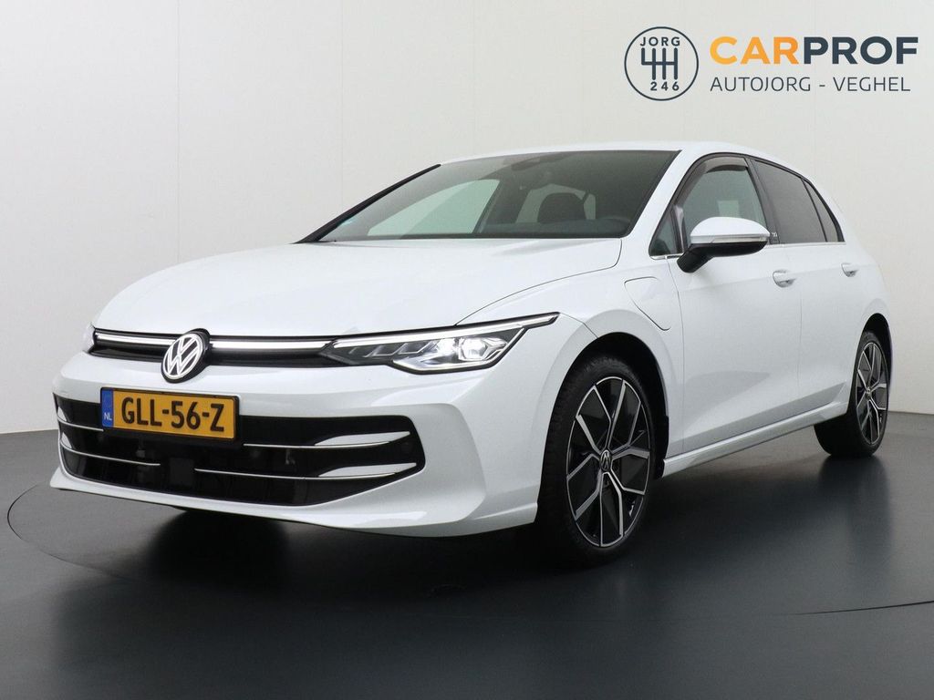Volkswagen Golf 1.5 eHybrid 50 Edition NAP | PHEV | kamera