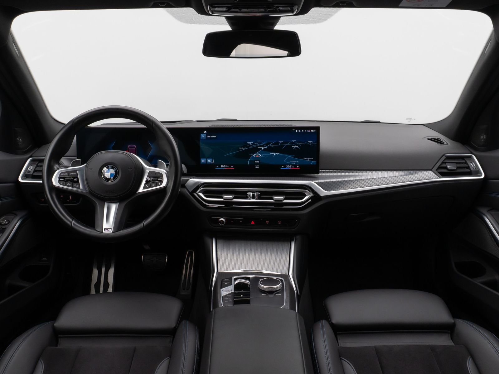 Fahrzeugabbildung BMW 320d M Sport Kamera HUD DAB H/K Komfort 19Zoll