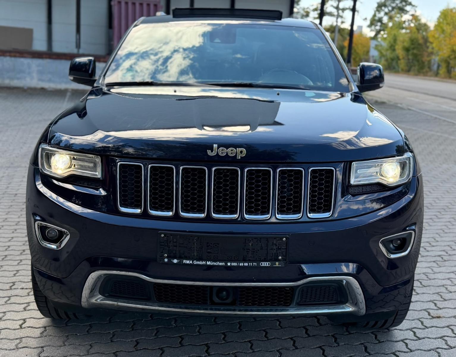 Jeep Grand Cherokee Overland 3.0 V6 CRD 250 ch BVA 4x4 / 162 000 km / Toit panoramique / Cuir Nappa / Caméra / Attelage