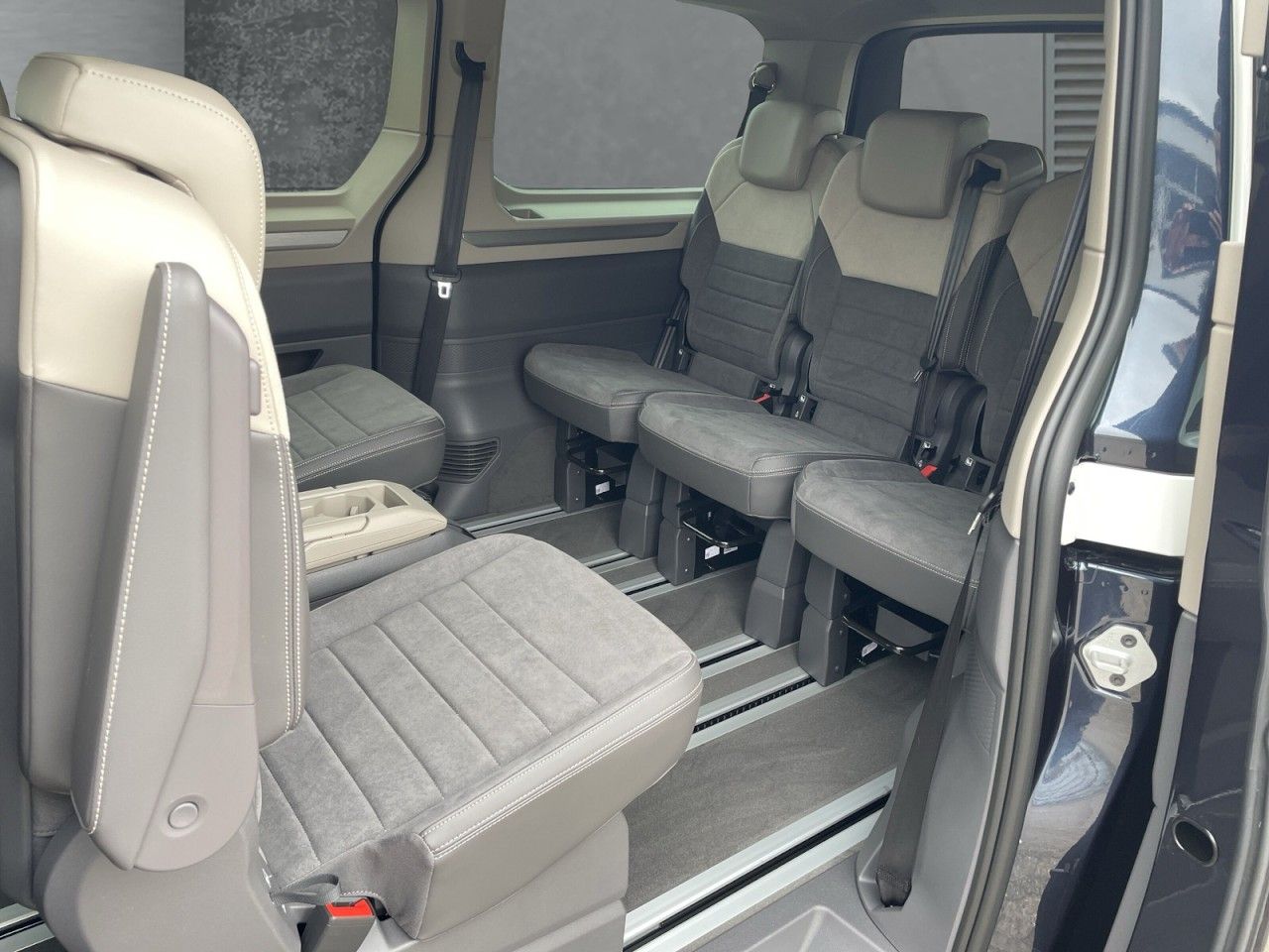 Volkswagen T7 Multivan - Bild 10