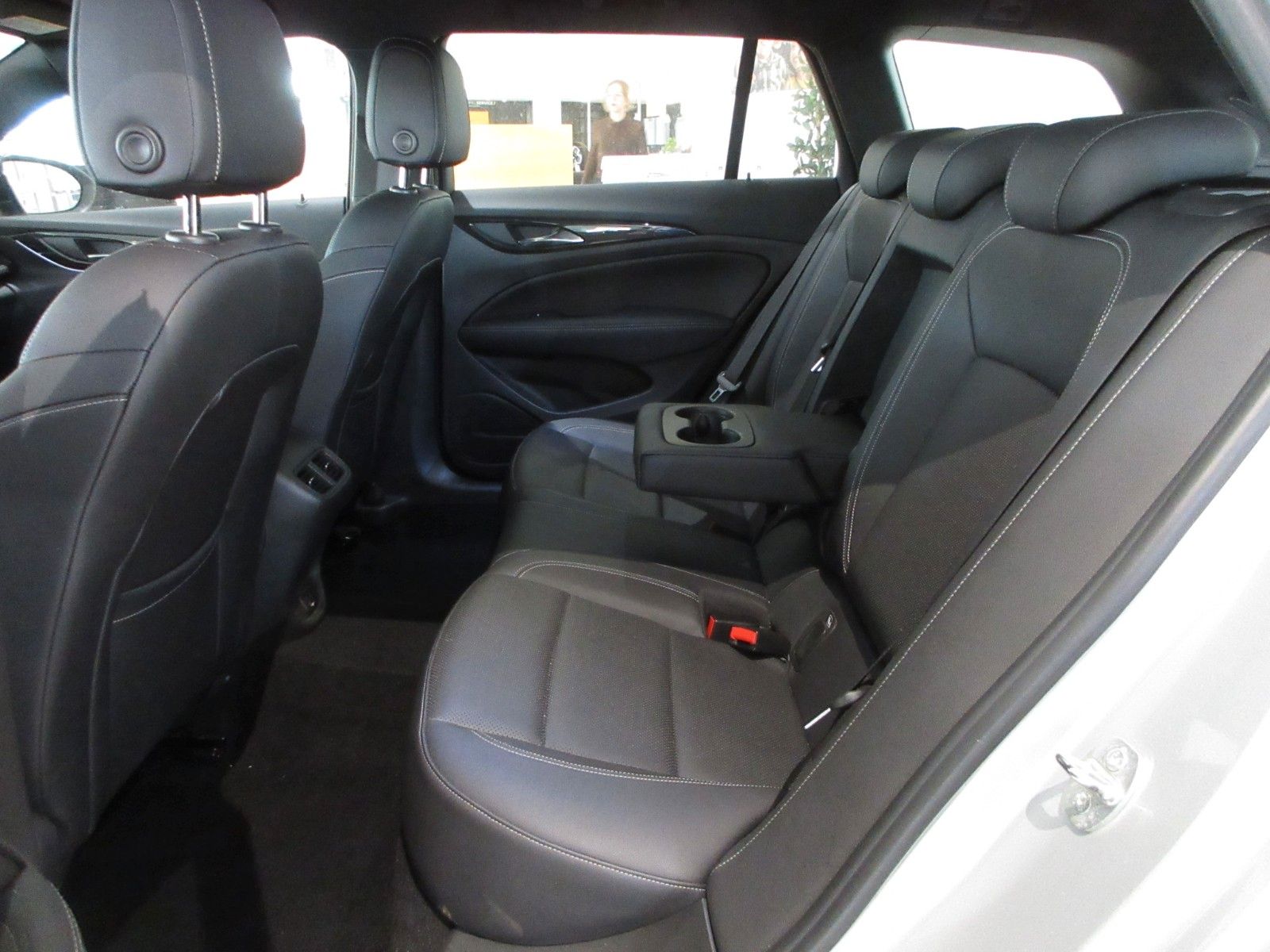 Fahrzeugabbildung Opel Insignia B ST 2.0D B.Elegance LED/SHZ/LHZ/R´CAM