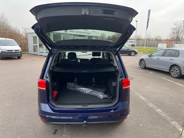 Touran MOVE 1,5l TSI*150PS*DSG*AHK*APP*Kamera*IQ