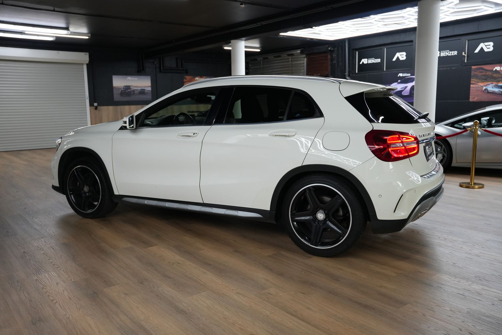 Fahrzeugabbildung Mercedes-Benz GLA 220 CDI 4Matic *AMG*SHZ*Navigation*