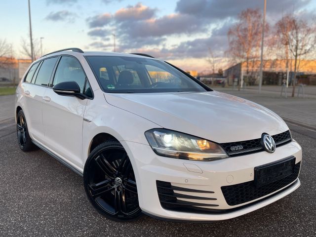 Volkswagen Golf VII Variant GTD DSG Xenon Navi Sport&Sound